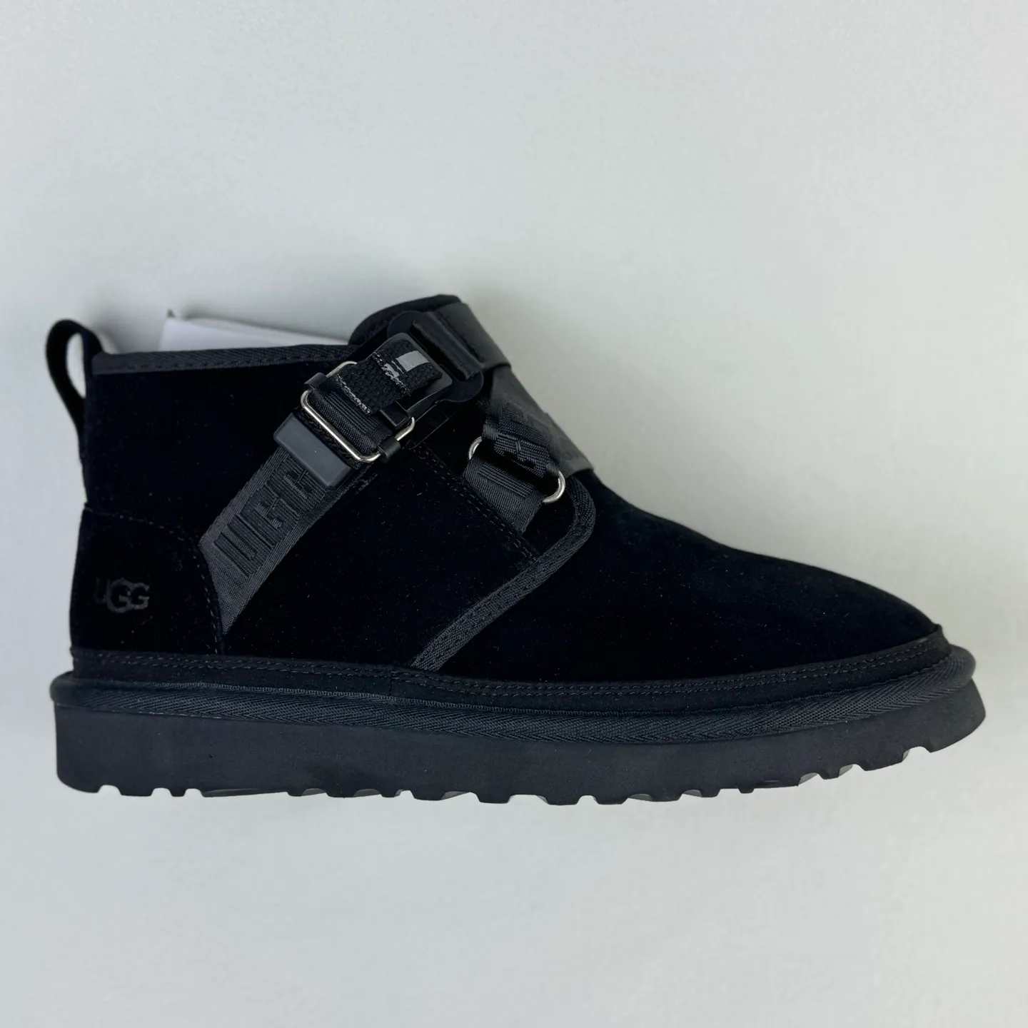 Local 💰640 Guangzhou top version Pay attention to differentiate the market. UGG classic series is renewed. Quick buckle straps inject functional style into Newm. Refresh the street style with UGG Asia Pacific spokesperson Wang Yibo! Size 39 40 41 42 43 44#